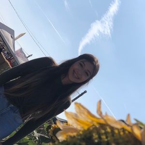 Meet your Posher, Melissa